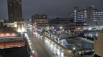Weather camera view of City of Aurora IL.