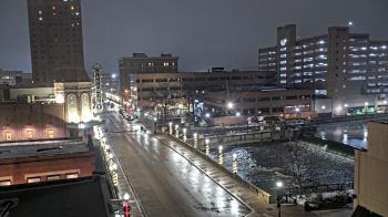 Weather camera view of City of Aurora IL.