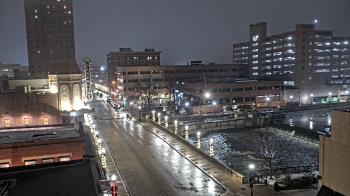 Weather camera view of City of Aurora IL.