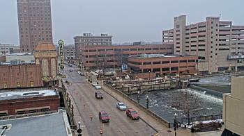 Weather camera view of City of Aurora IL.