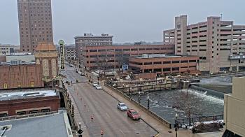 Weather camera view of City of Aurora IL.