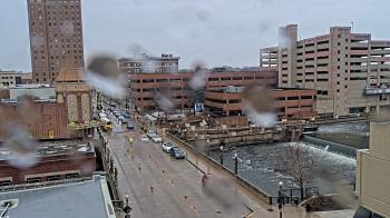 Weather camera view of City of Aurora IL.