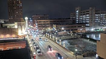 Weather camera view of City of Aurora IL.