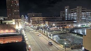 Weather camera view of City of Aurora IL.