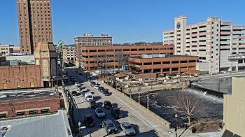 Weather camera view of City of Aurora IL.