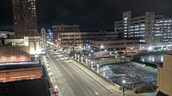 Weather camera view of City of Aurora IL.