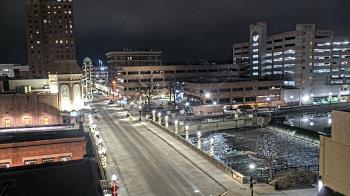 Weather camera view of City of Aurora IL.