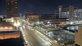 Weather camera view of City of Aurora IL.