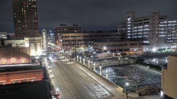 Weather camera view of City of Aurora IL.