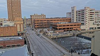 Weather camera view of City of Aurora IL.