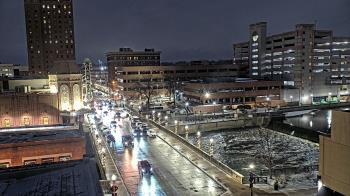 Weather camera view of City of Aurora IL.