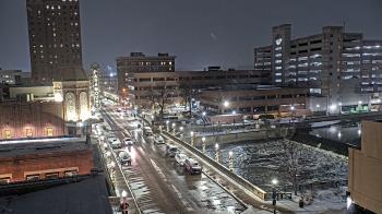 Weather camera view of City of Aurora IL.