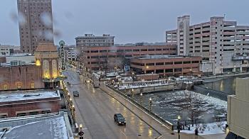 Weather camera view of City of Aurora IL.