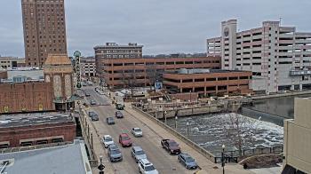 Weather camera view of City of Aurora IL.