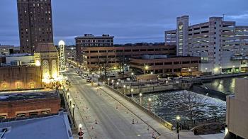 Weather camera view of City of Aurora IL.