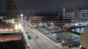 Weather camera view of City of Aurora IL.