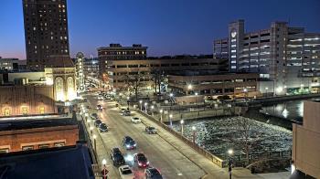 Weather camera view of City of Aurora IL.
