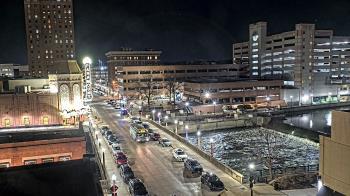 Weather camera view of City of Aurora IL.