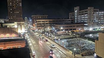 Weather camera view of City of Aurora IL.