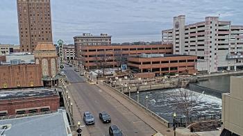Weather camera view of City of Aurora IL.