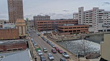 Weather camera view of City of Aurora IL.