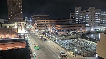 Weather camera view of City of Aurora IL.