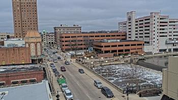 Weather camera view of City of Aurora IL.