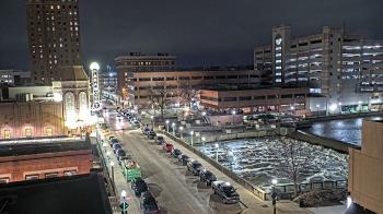 Weather camera view of City of Aurora IL.