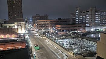 Weather camera view of City of Aurora IL.