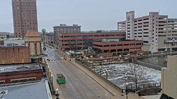 Weather camera view of City of Aurora IL.