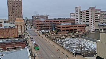 Weather camera view of City of Aurora IL.