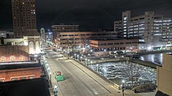 Weather camera view of City of Aurora IL.