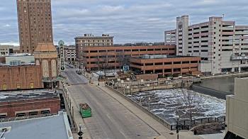 Weather camera view of City of Aurora IL.