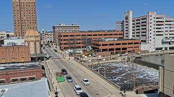 Weather camera view of City of Aurora IL.