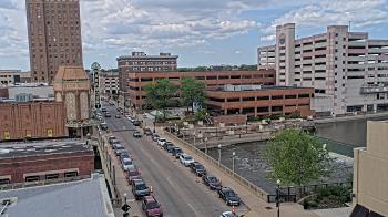 Weather camera view of City of Aurora IL.