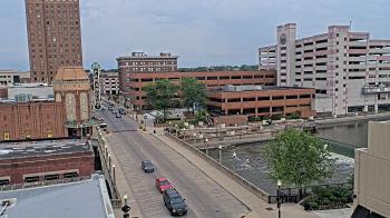 Weather camera view of City of Aurora IL.