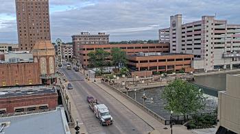 Weather camera view of City of Aurora IL.