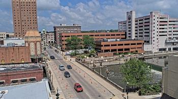 Weather camera view of City of Aurora IL.