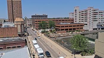 Weather camera view of City of Aurora IL.