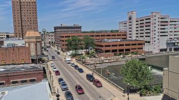 Weather camera view of City of Aurora IL.