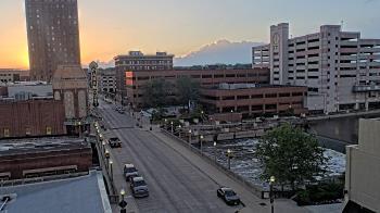 Weather camera view of City of Aurora IL.