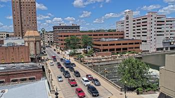 Weather camera view of City of Aurora IL.