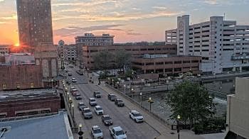 Weather camera view of City of Aurora IL.