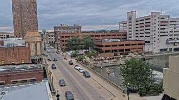 Weather camera view of City of Aurora IL.