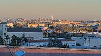 Weather camera view of Arizona Science Center.