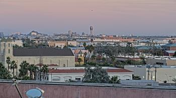 Weather camera view of Arizona Science Center.