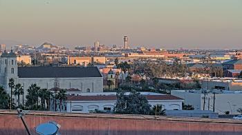 Weather camera view of Arizona Science Center.