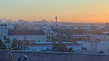 Weather camera view of Arizona Science Center.