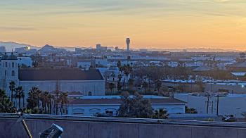 Weather camera view of Arizona Science Center.