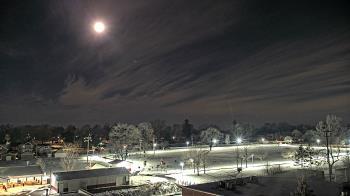 Weather camera view of Beecher ES.